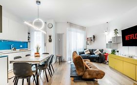 Cozy Home San Siro-Duomo Netflix & Design